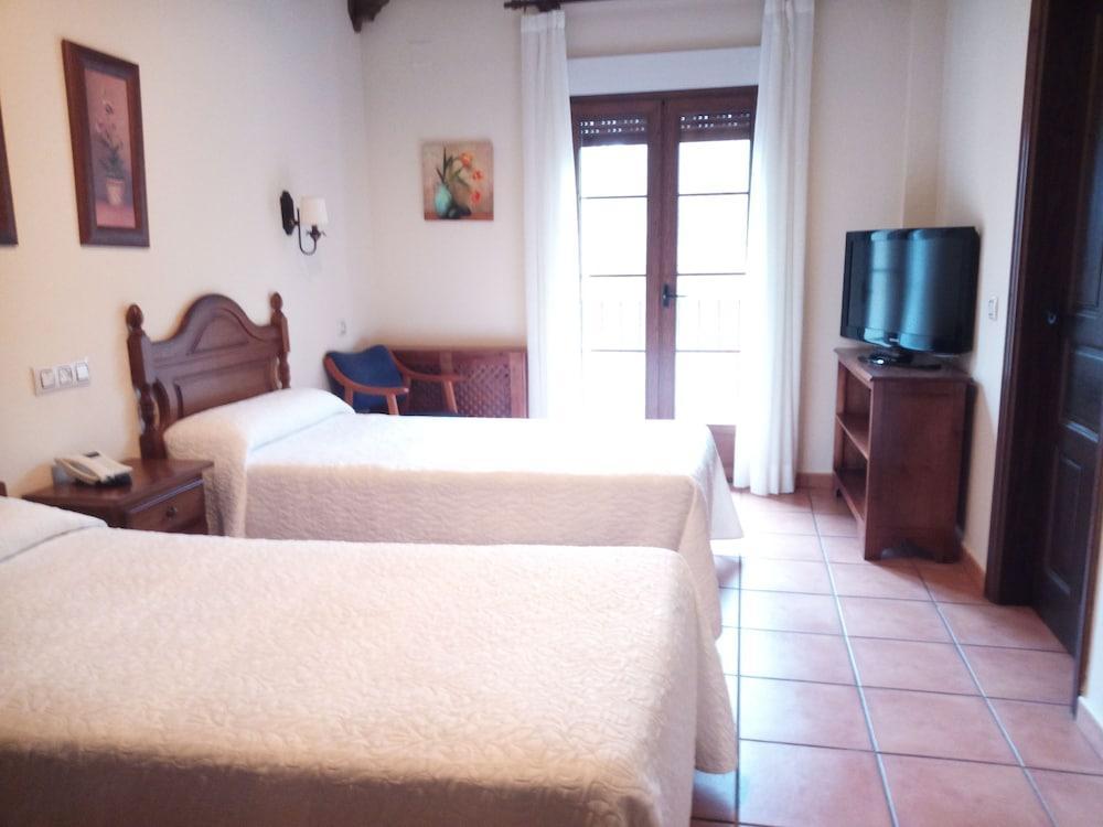 Hotel Rural Castuo H Cc 656 بينوفرانكويادو المظهر الخارجي الصورة